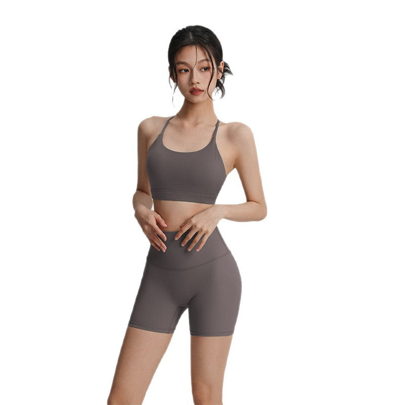 【Set】Sexy beautiful back sports bra, three-point yoga shorts, quick-drying breathable yoga sportswear