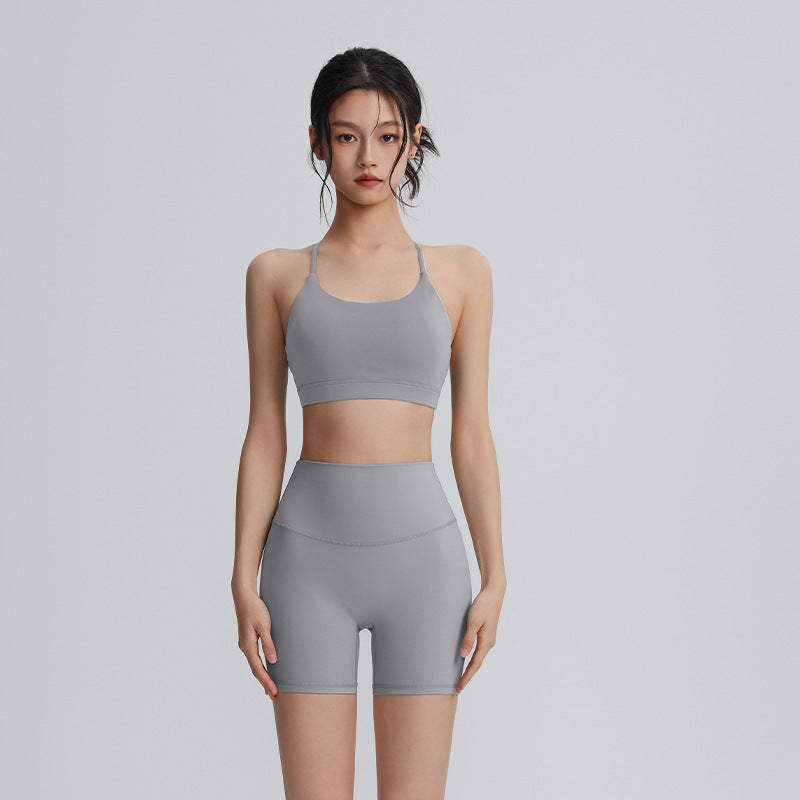 【Set】Sexy beautiful back sports bra, three-point yoga shorts, quick-drying breathable yoga sportswear