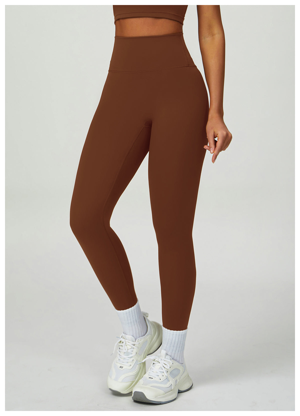 High waist hip lift fitness pants women's tight outdoor cycling sports running pants breathable quick-drying nude yoga pants