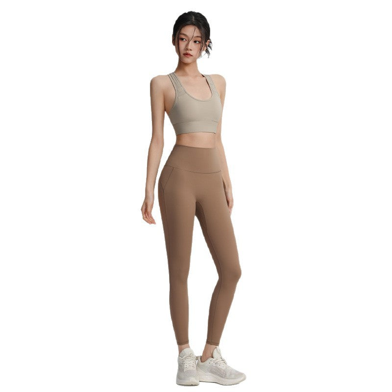 No panties, nude yoga pants, women's belts, pockets, high-waisted hip lift, abdominal tuck-in, elastic can be worn outside, sports running gym pants
