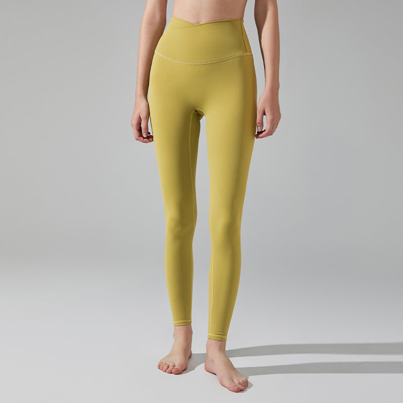 Sun-Protective Breathable Long-Sleeve Yoga Top for Outdoor Yoga with UPF50+ High Elasticity Slim-Fit Quick-Dry Warm-Keeping