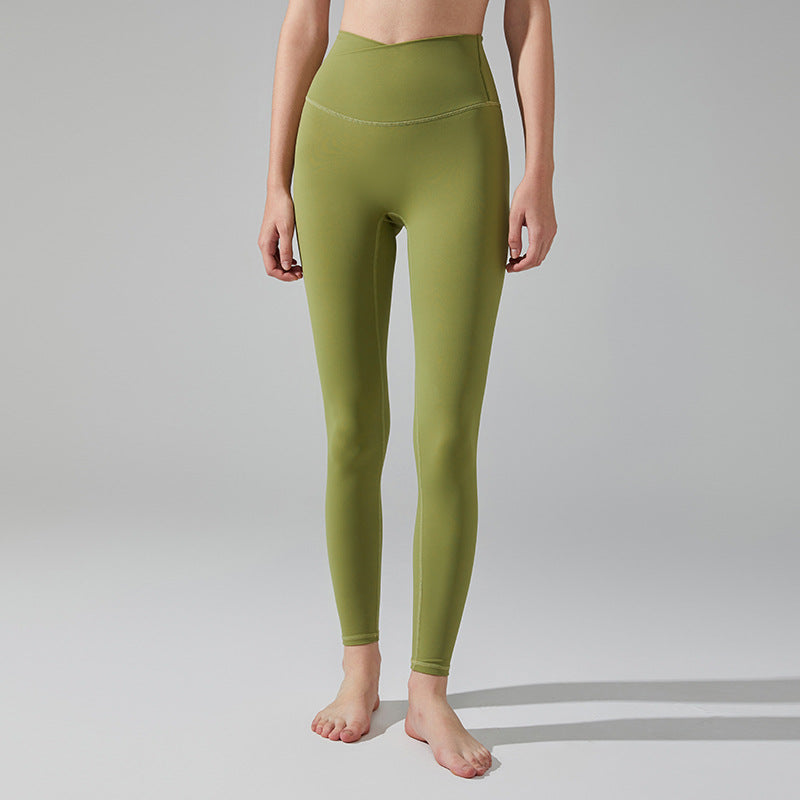 Sun-Protective Breathable Long-Sleeve Yoga Top for Outdoor Yoga with UPF50+ High Elasticity Slim-Fit Quick-Dry Warm-Keeping