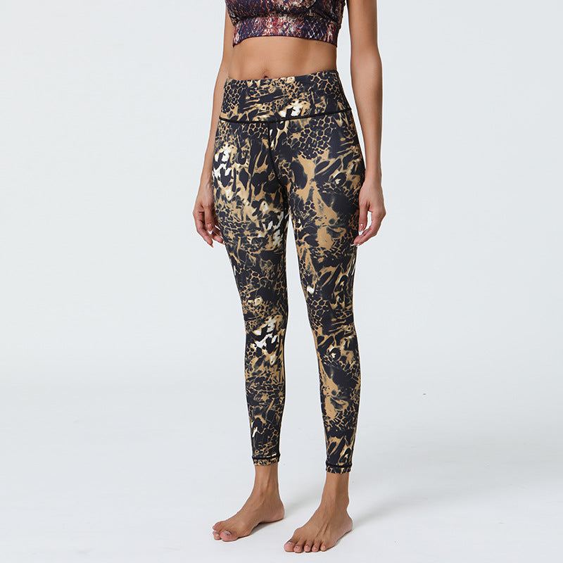 Sexy Leopard Print High Support Yoga Leggings for Gym Training with Non-Shifting Pattern and Slimming Hip-Lifting