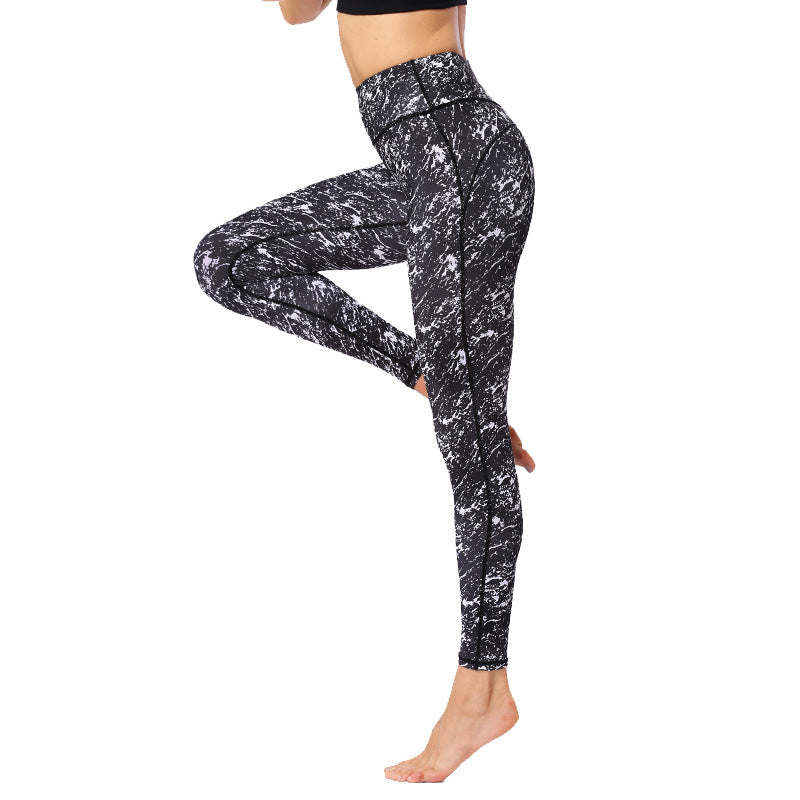 Camouflage Yoga Leggings - Outdoor-Adapted, Slimming & UV-Resistant with Non-Blurry Pattern