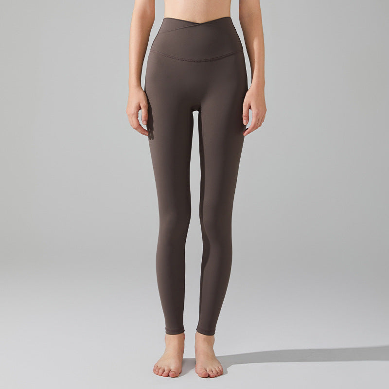 Sun-Protective Breathable Long-Sleeve Yoga Top for Outdoor Yoga with UPF50+ High Elasticity Slim-Fit Quick-Dry Warm-Keeping