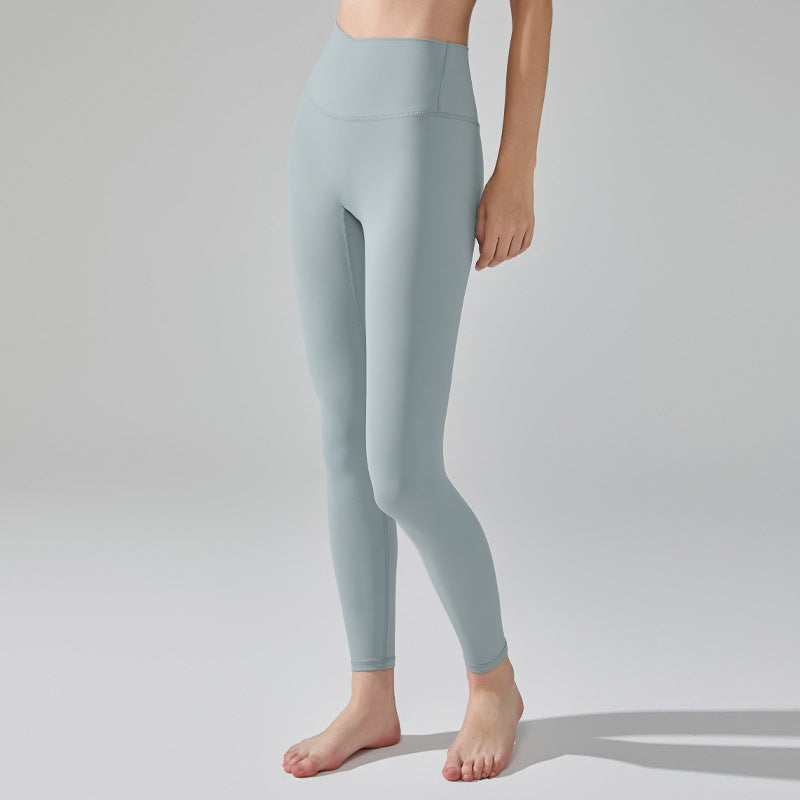 Sun-Protective Breathable Long-Sleeve Yoga Top for Outdoor Yoga with UPF50+ High Elasticity Slim-Fit Quick-Dry Warm-Keeping